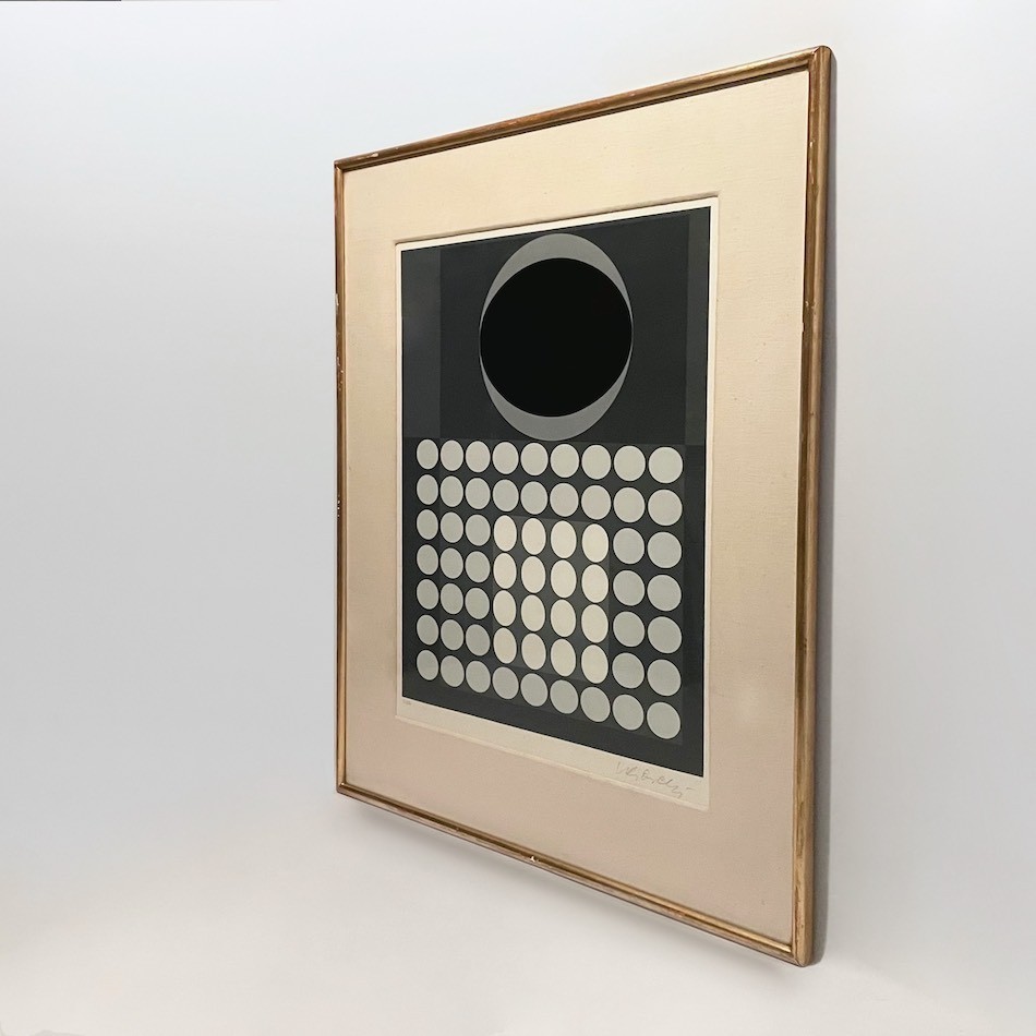 Victor Vasarely ” LAIKA ” 1970 Silkscreen Print Autograph H 26.7 x W 22.4 in
